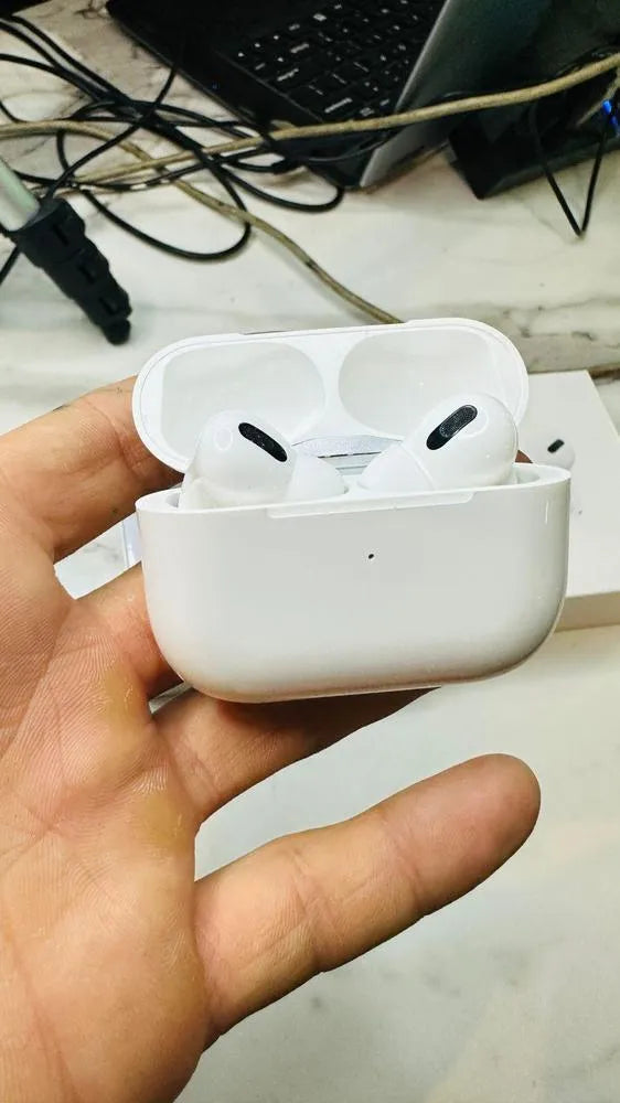 Premium Wireless Earbuds ANC White 5.3 Bluetooth 50g