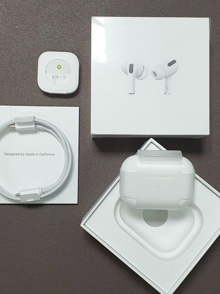 Premium Wireless Earbuds Pro Bluetooth 5.3 White
